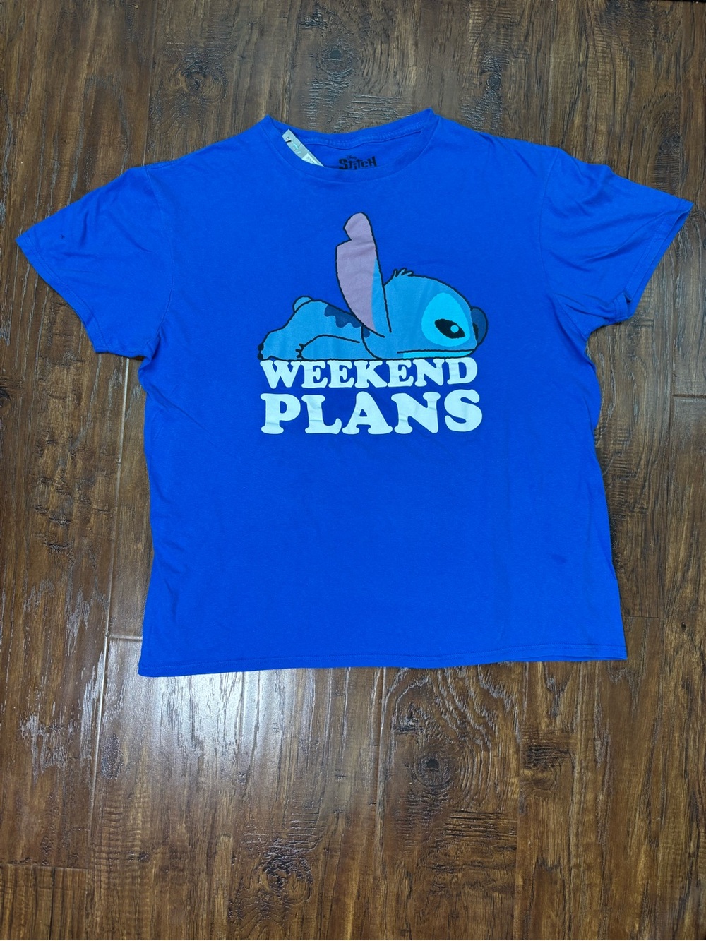 Disney Blue Stitch Graphic Tee with 'Weekend Plans' Print Unisex Size Large